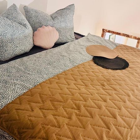 Romantic Studio Berlin Luaran gambar